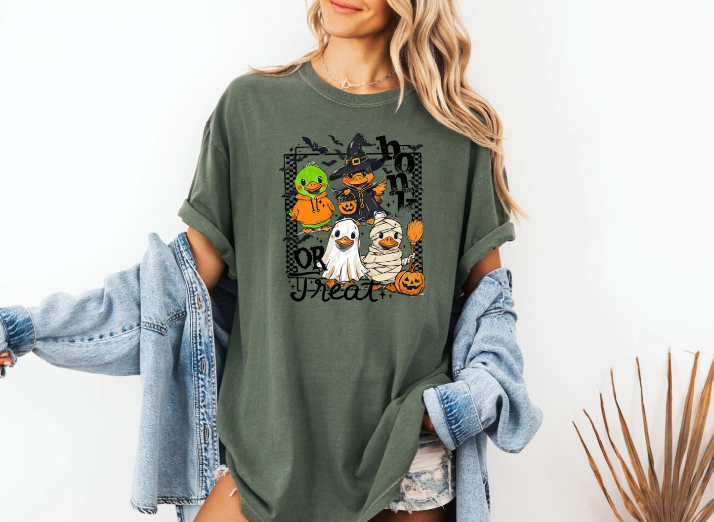 Halloween Cute Ducks Honk or Treat T-Shirt